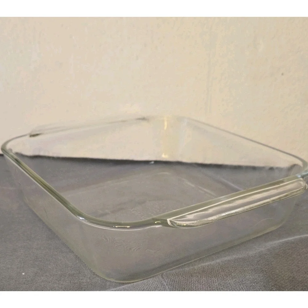 Pyrex 222 R 2 Quart Clear Glass Square Brownie Cake Baking Pan Casserole Dish